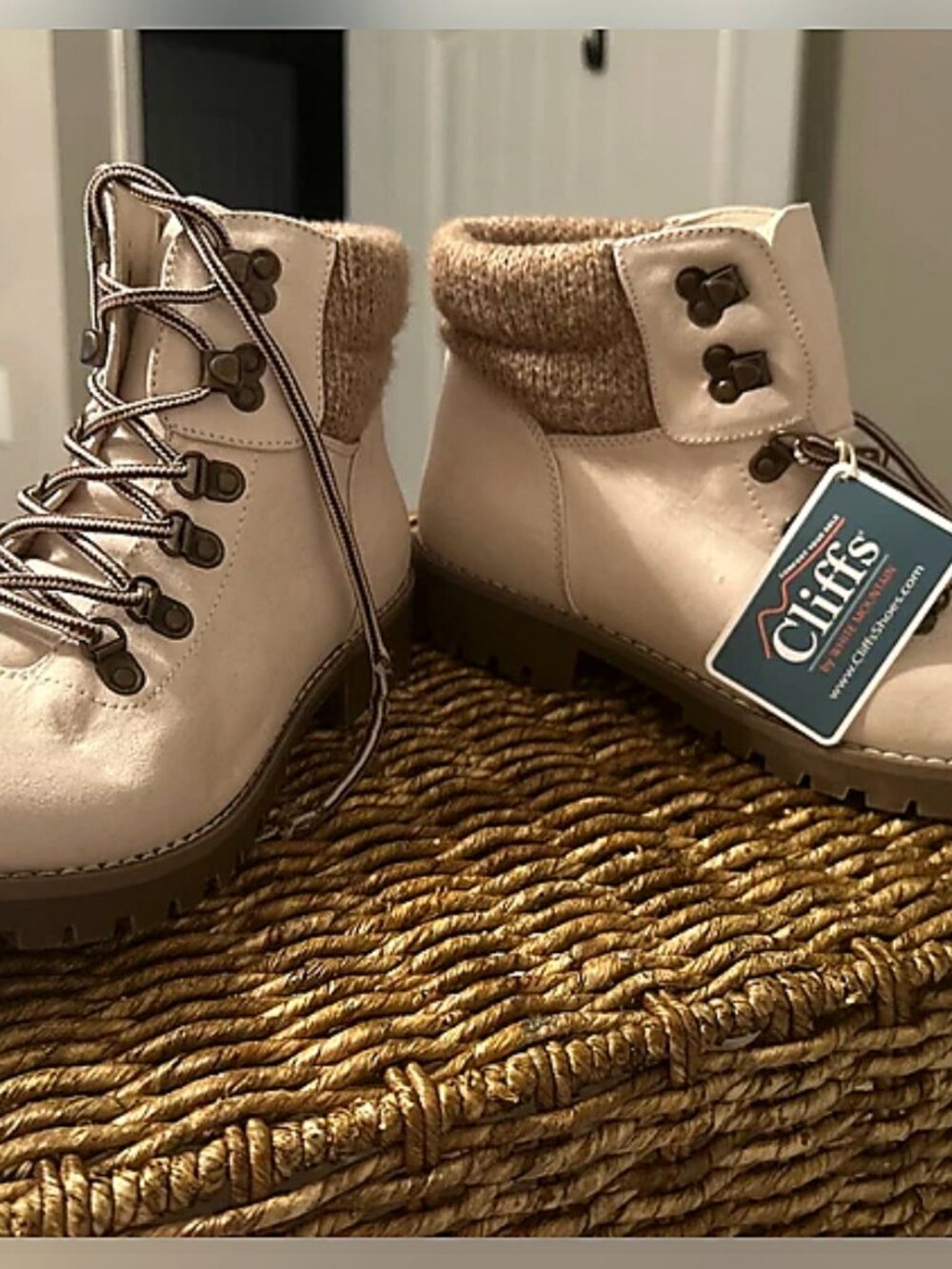 Winter boots